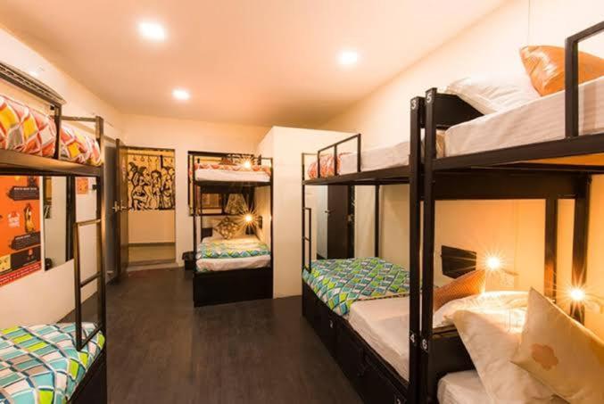 Friends Hostel And Pg House - Mumbai — Photos 1